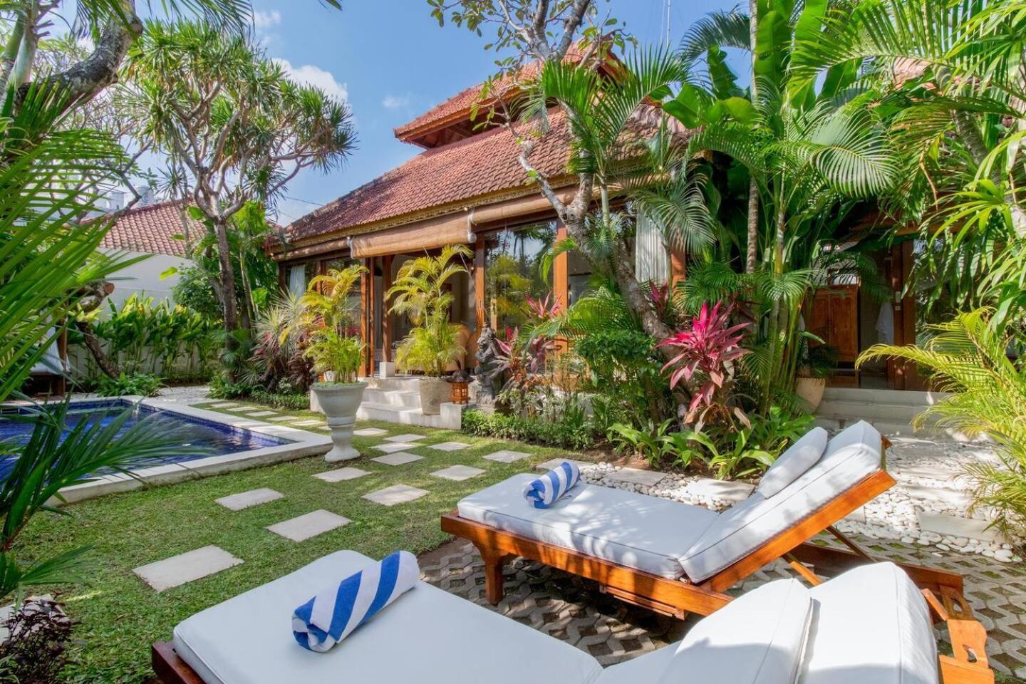 Heart Of Seminyak, 2Br, Sleeps 4, Walk To Bintang Villa ภายนอก รูปภาพ